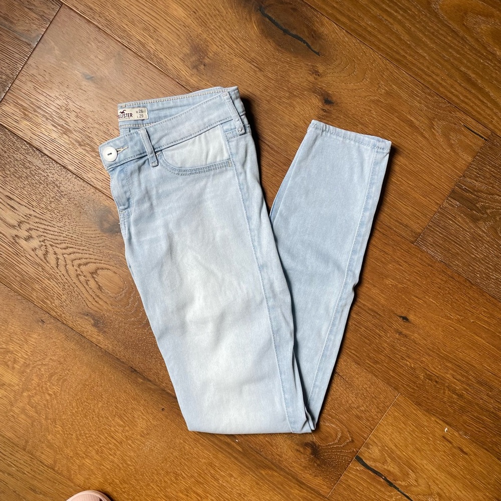 Hollister Low-Rise Jean Leggings